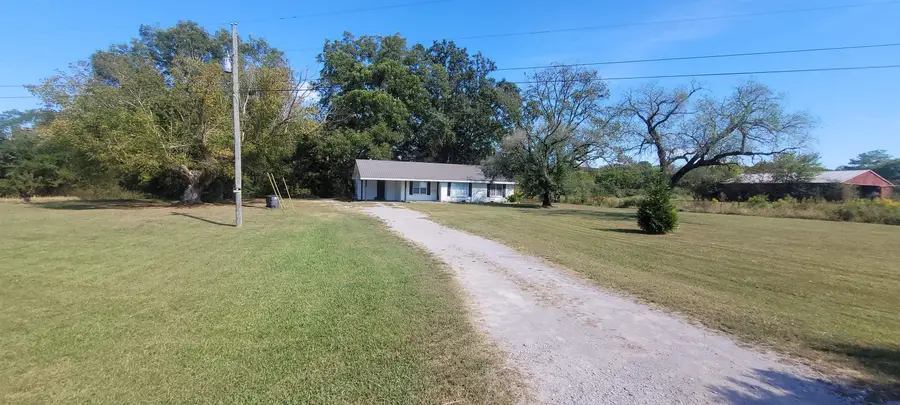 695 Co Rd 131, Russellville, AL 35654 - #2