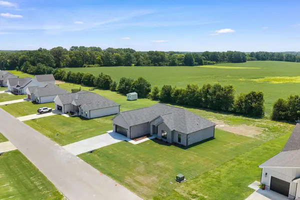 240 Spry Way, Killen, AL 35645