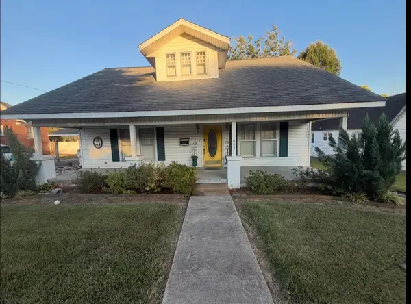 1008 North Jackson Ave, Russellville, AL 35653