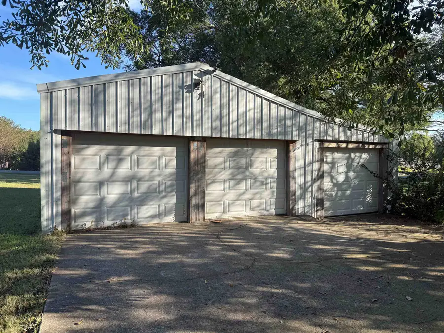 4219 Eva Rd, Eva, AL 35621 - #3
