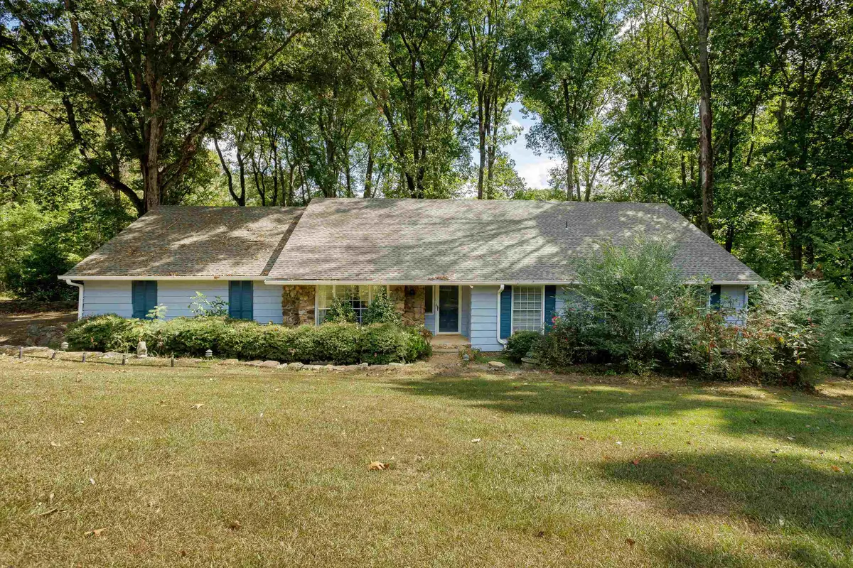 1900 Liberty Ave, Russellville, AL 35653 - #1