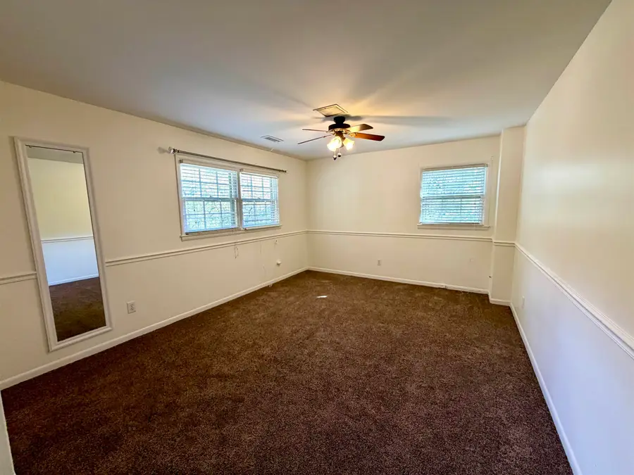 209 Flurnoy Ave, Florence, AL 35633 - #2