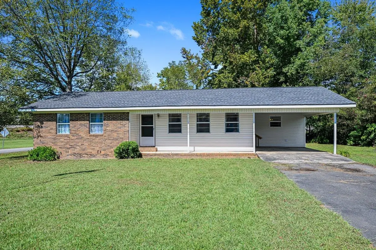 1402 Edmondson St, Hanceville, AL 35077 - #1