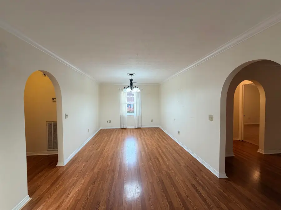 1023 9th St, Cullman, AL 35055 - #2