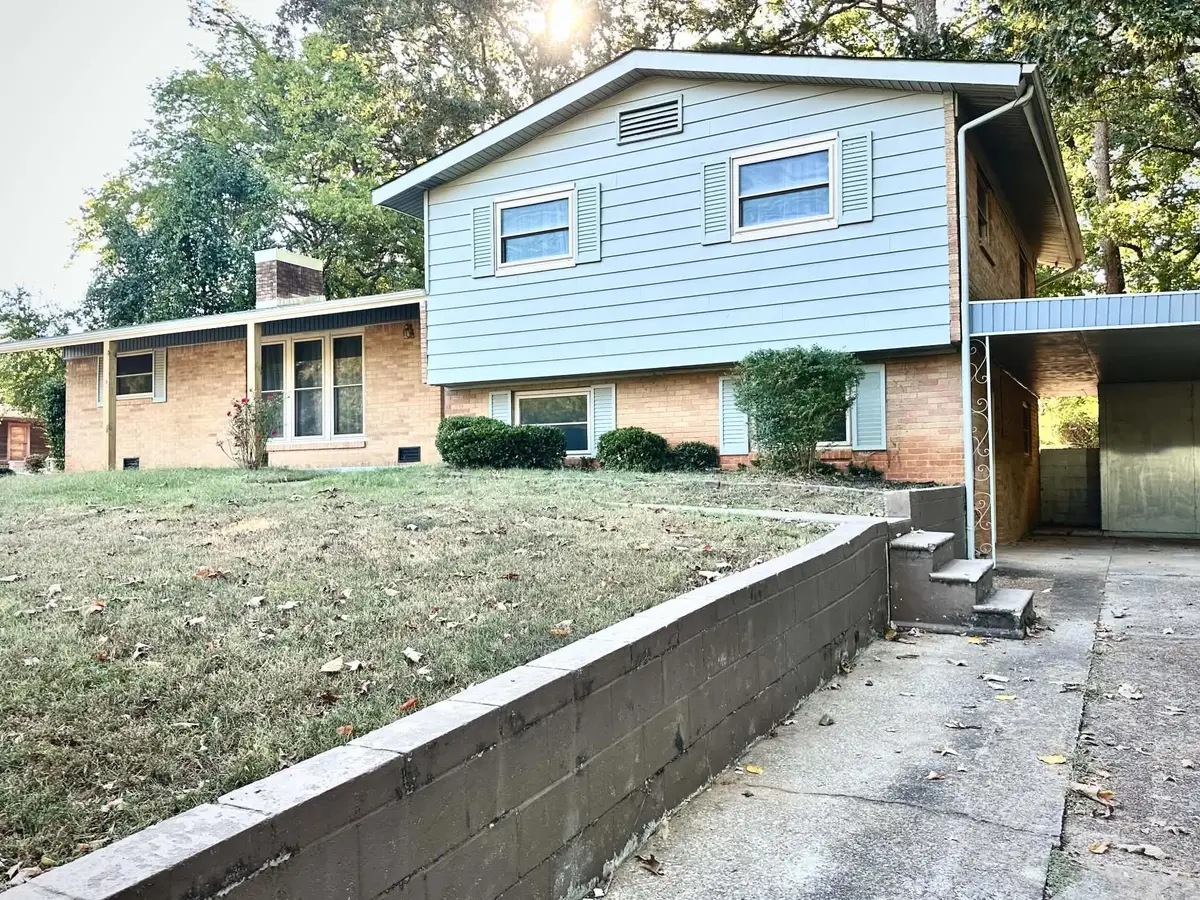 2237 Randolph St, Florence, AL 35630 - #1