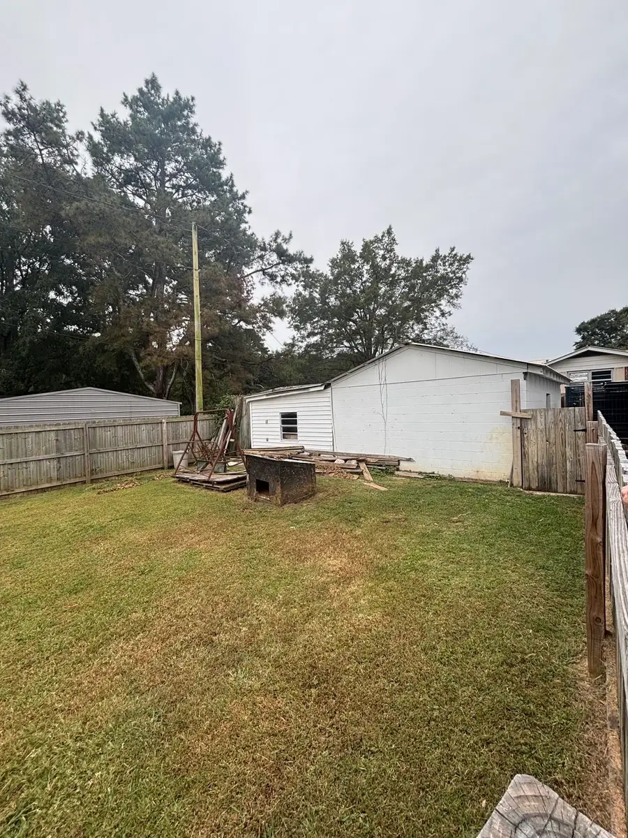 102 NW 2nd Ave, Hanceville, AL 35077 - #2
