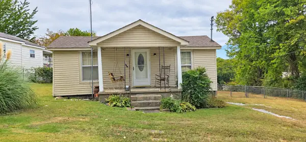 114 S Eclipse St, Florence, AL 35630