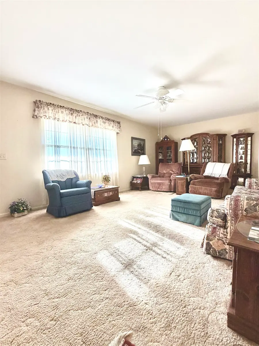 913 Nunnelley Ave, Cullman, AL 35055 - #2