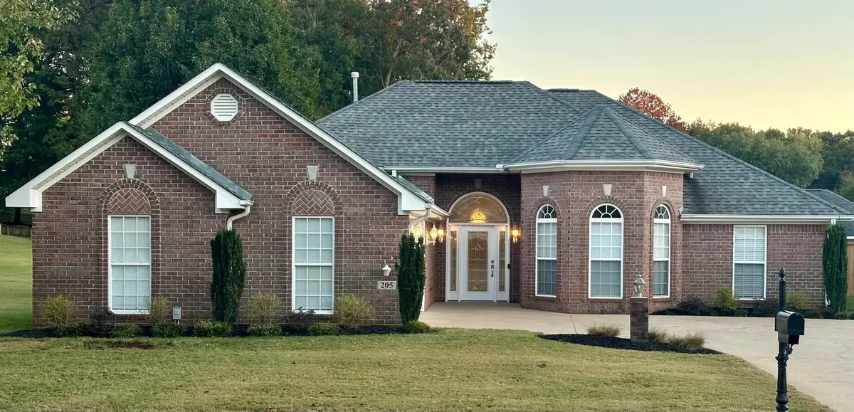 205 Casey Ln, Florence, AL 35633 - #1