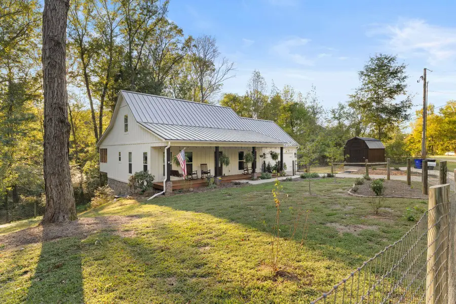 1909 Erskine Dr, Florence, AL 35630 - #2