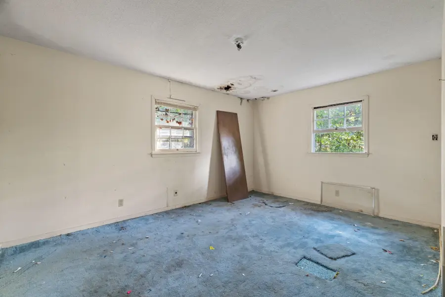 4502 Center Dr, Florence, AL 35630 - #3