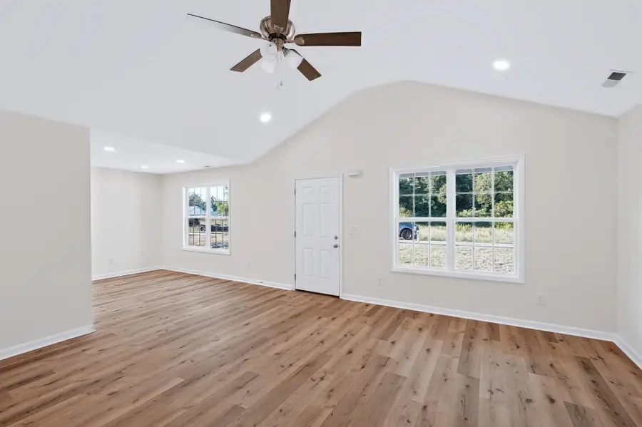 1611 Elm, Hanceville, AL 35077 - #2