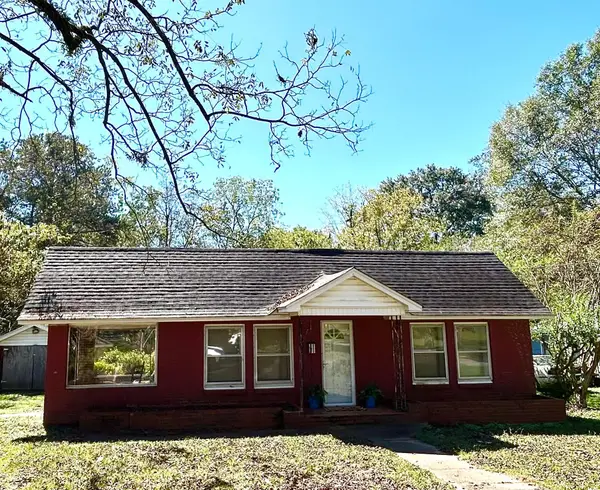 522 NE 6th St, Fayette, AL 35555