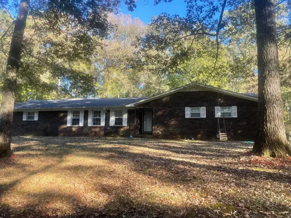 173 Shaw St, Guin, AL 35563