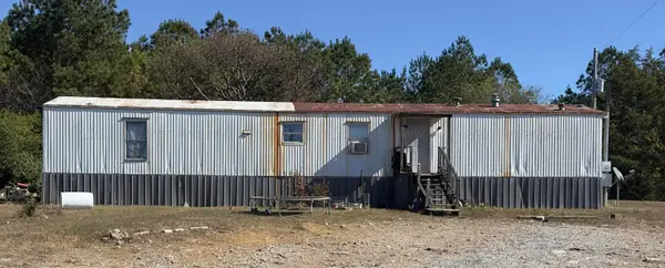 1004 Waldrop Rd, Jasper, AL 35503