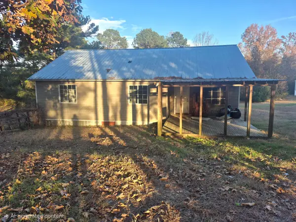 51 Co Rd 3454, Haleyville, AL 35565