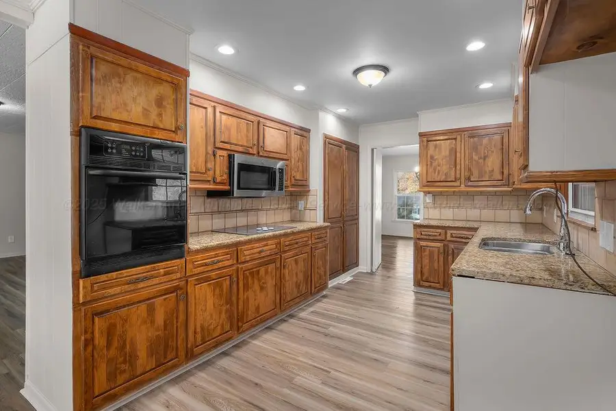 515 Glenview Dr, Jasper, AL 35501 - Image #2