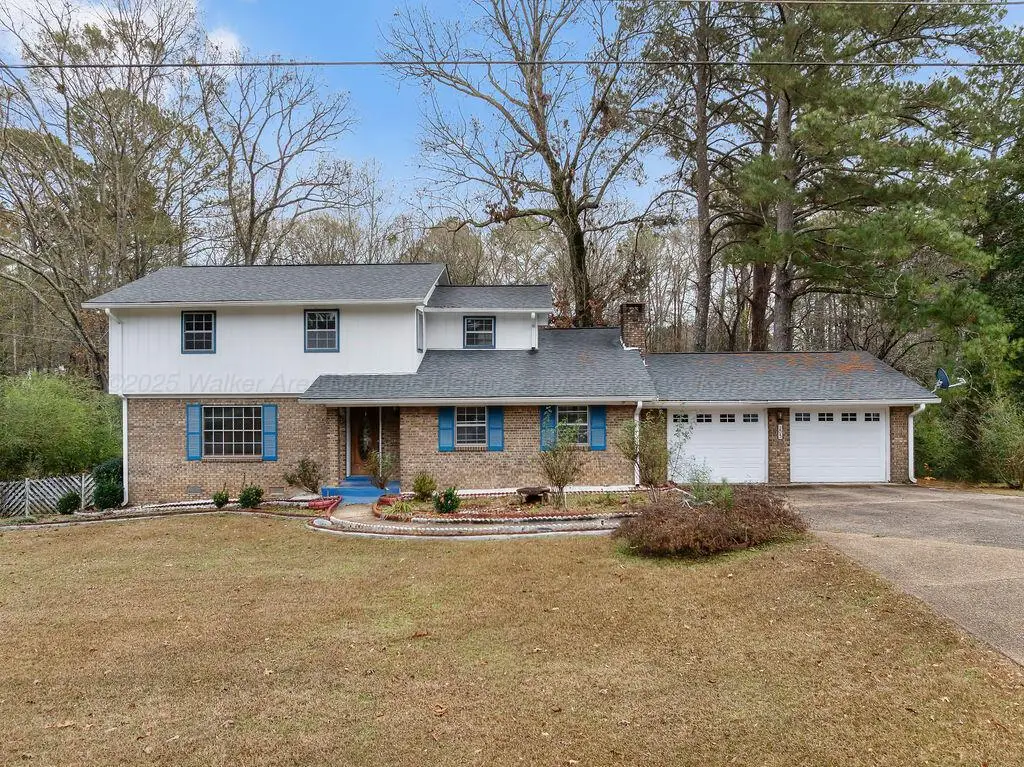 205 Forest Dr, Jasper, AL 35504 - Image #1