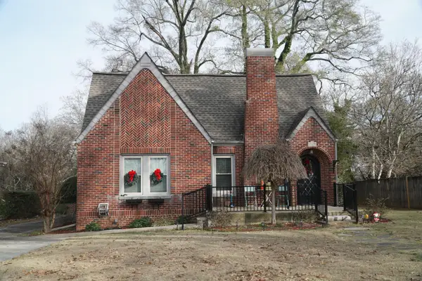 2325 15th Ave, Haleyville, AL 35565