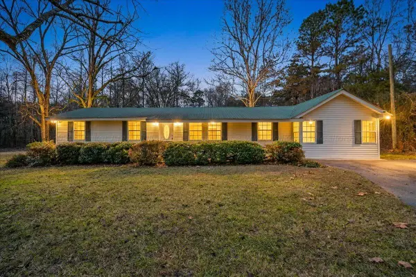 713 Hillsdale Road, Jasper, AL 35504