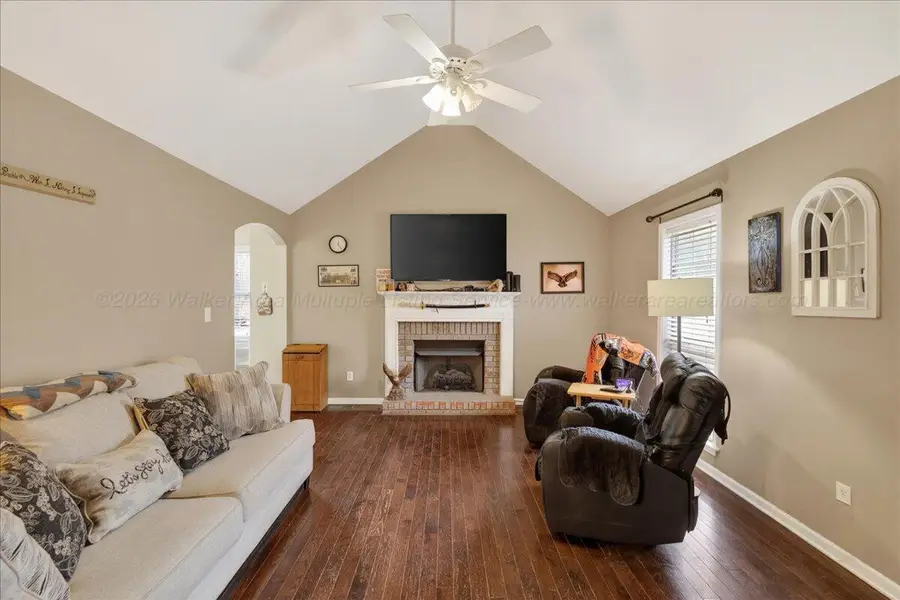 9510 Pharris Ln, Kimberly, AL 35116 - Image #2