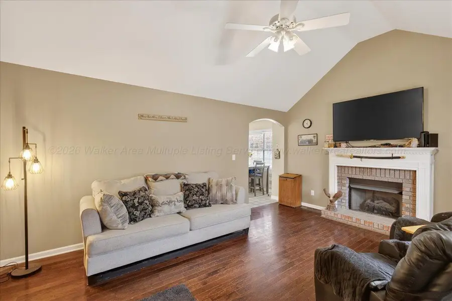 9510 Pharris Ln, Kimberly, AL 35116 - Image #3