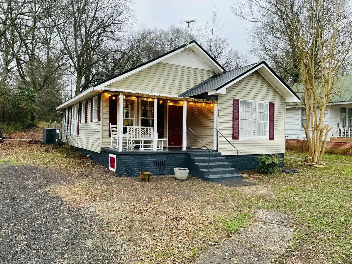 1739 S 9th Ave, Haleyville, AL 35565 - Image #1