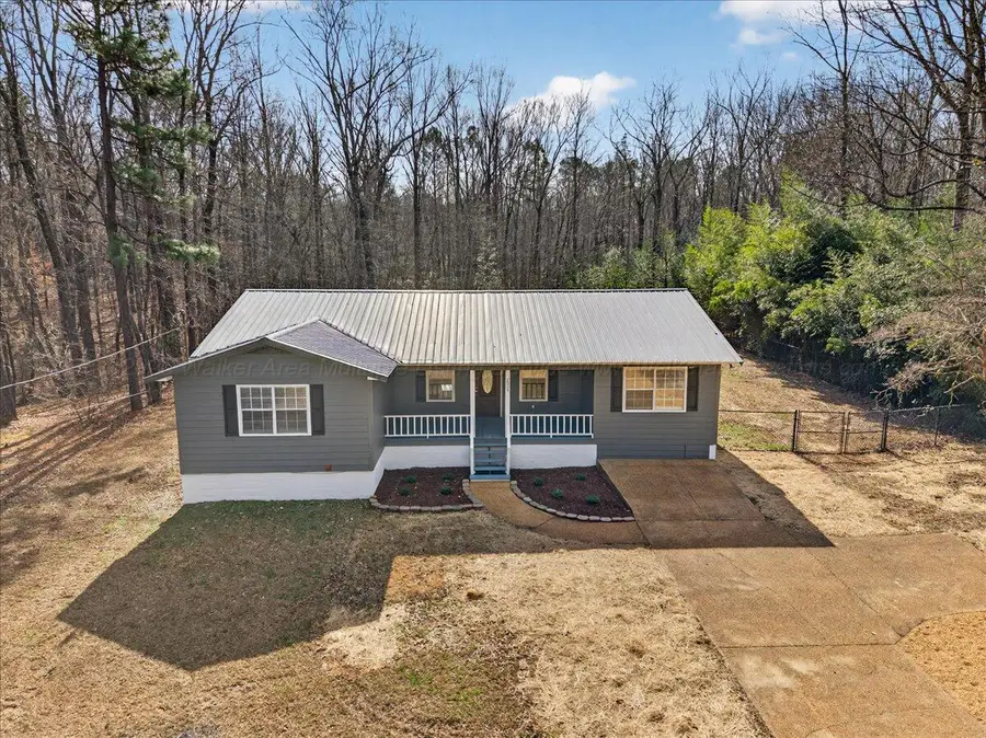 2009 Rowland Pl, Jasper, AL 35504 - Image #2