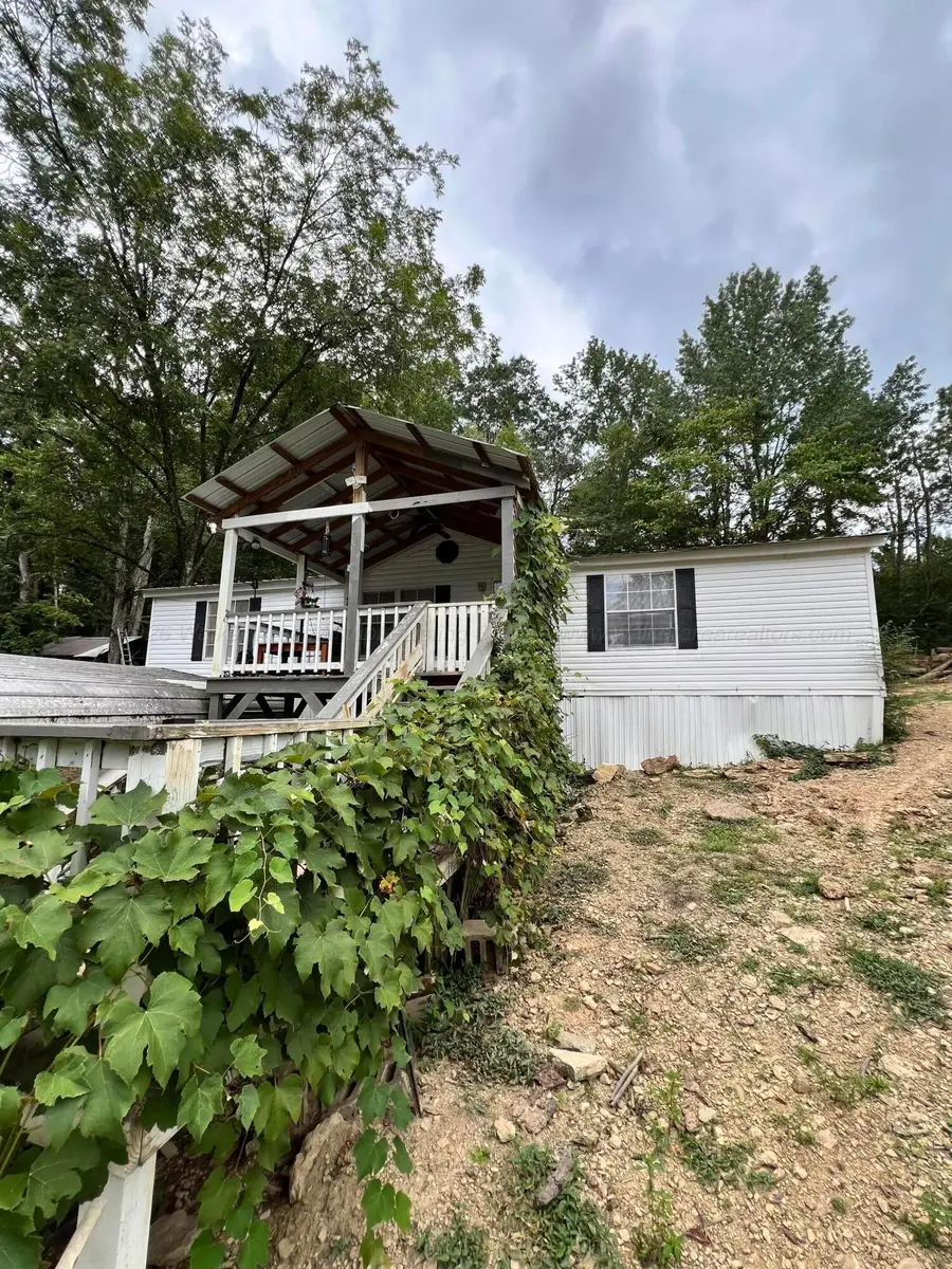 215 Gardners Gin Rd, Cordova, AL 35550 - Image #2