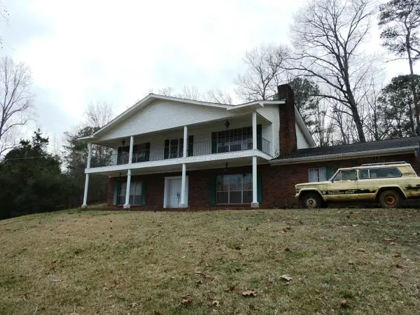 725 County Road 188, Crane Hill, AL 35053