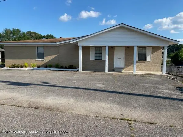 1107 17th Ave, Haleyville, AL 35565