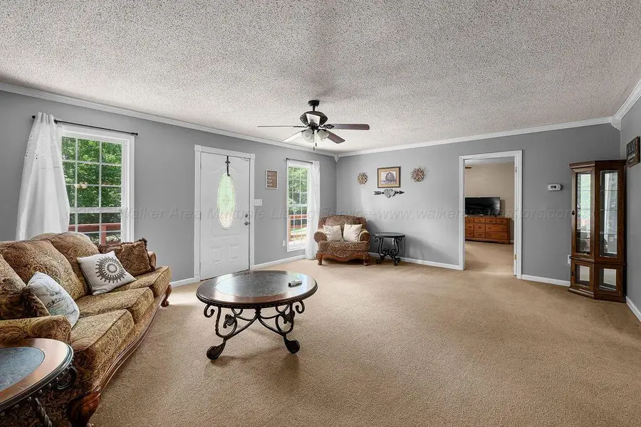 3762 Country Clb Rd, Jasper, AL 35503 - Image #2