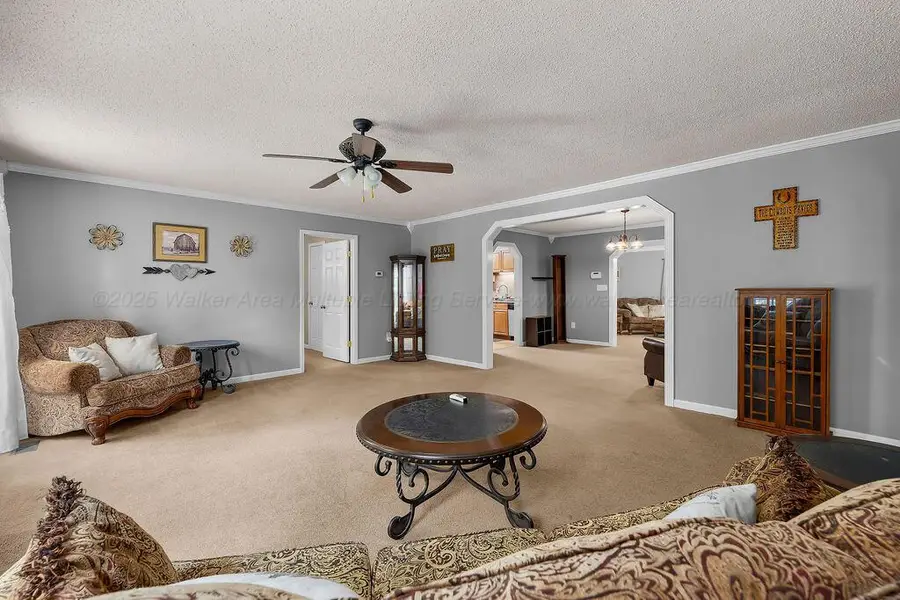 3762 Country Clb Rd, Jasper, AL 35503 - Image #3