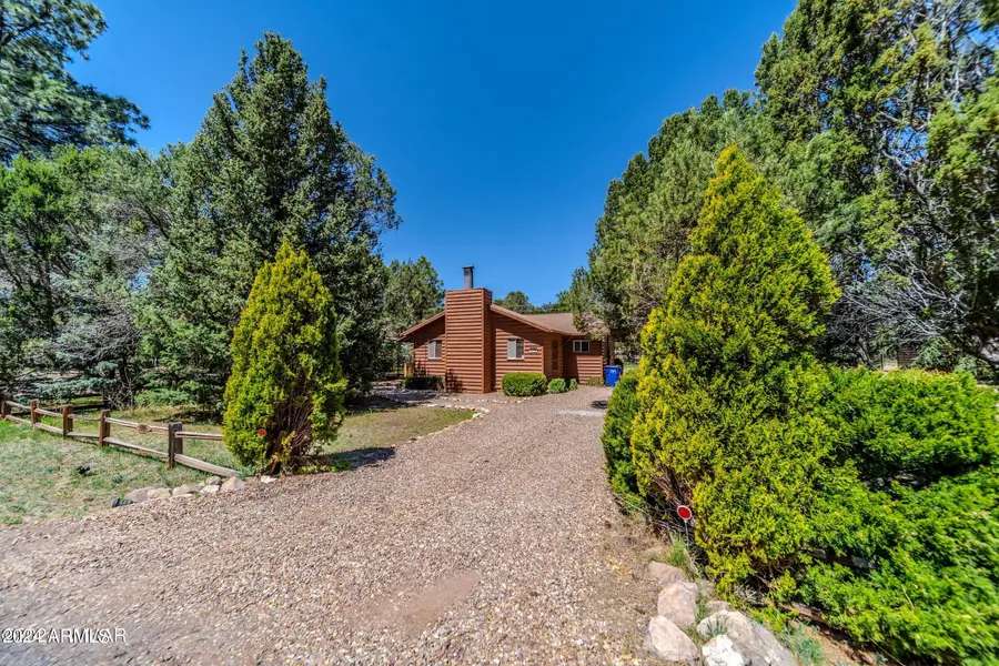 3396 Navajo Drive, Overgaard, AZ 85933 - Image #2