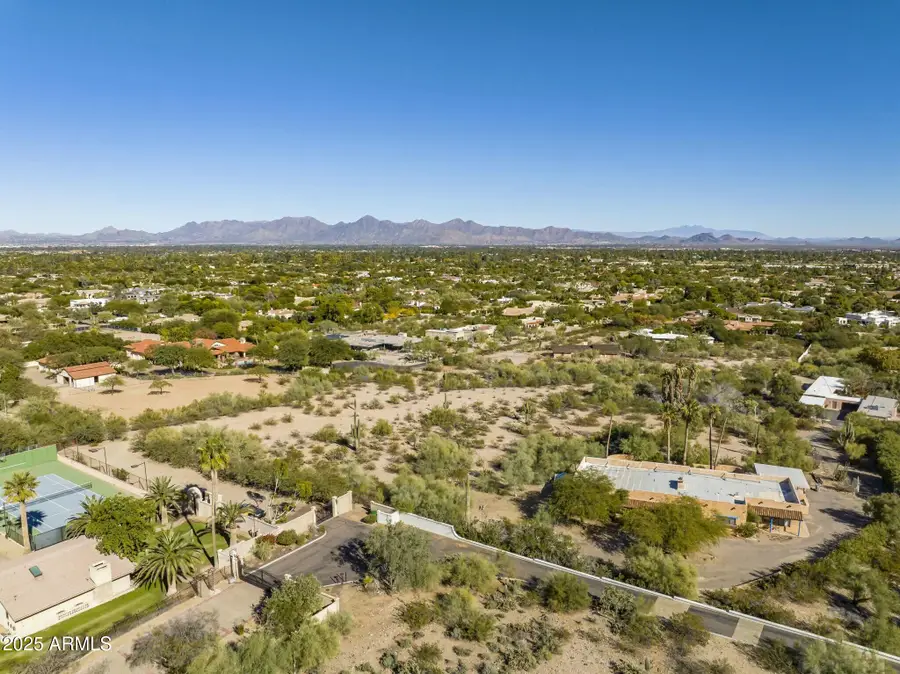 6515 E Bluebird Lane #2, Paradise Valley, AZ 85253 - Image #3