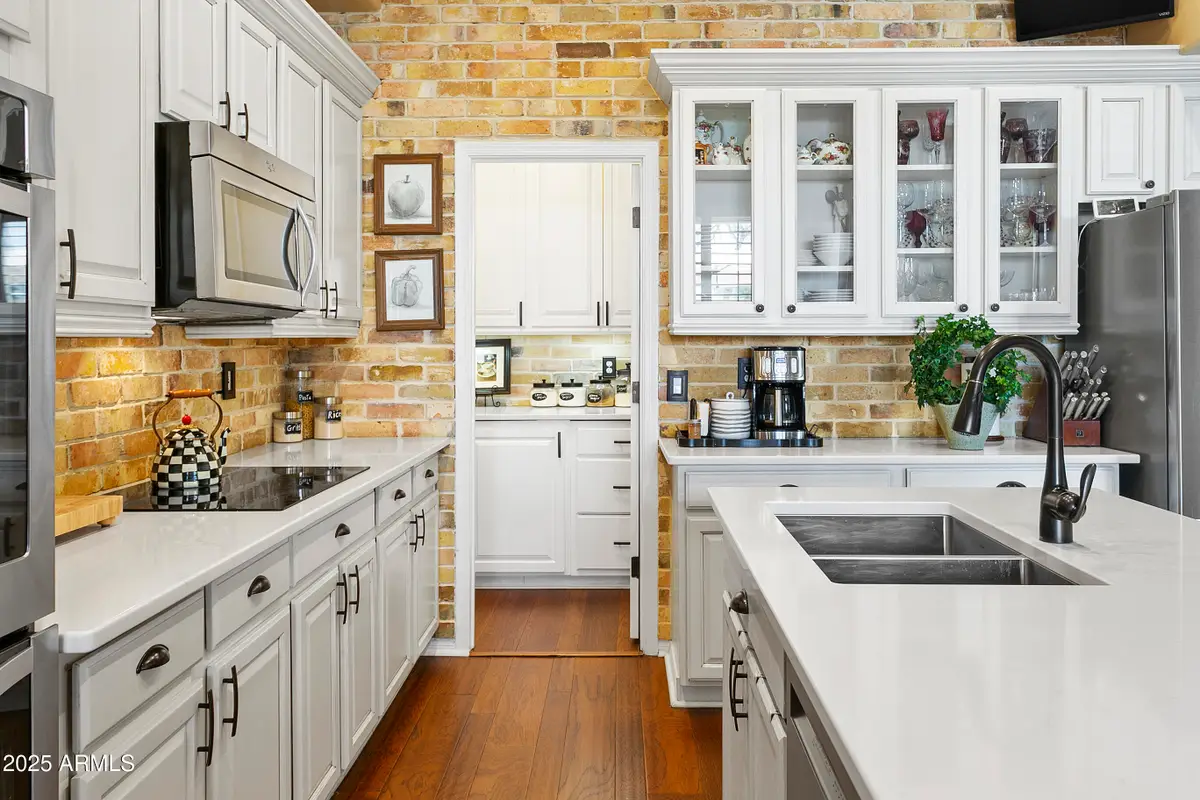 15240 N Clubgate Drive #160, Phoenix, AZ 85254 - Image #1