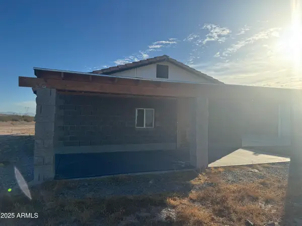 9600 S 393rd Avenue, Tonopah, AZ 85354
