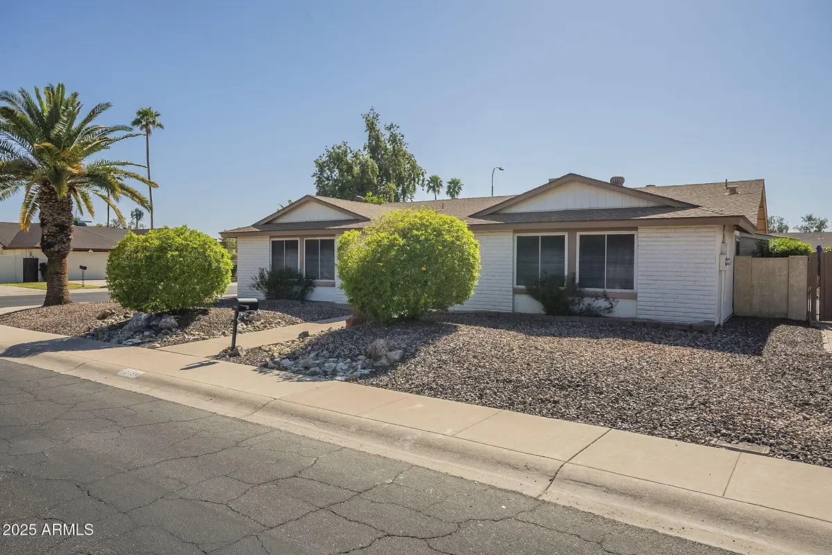 12154 S Ki Road, Phoenix, AZ 85044 - Image #1