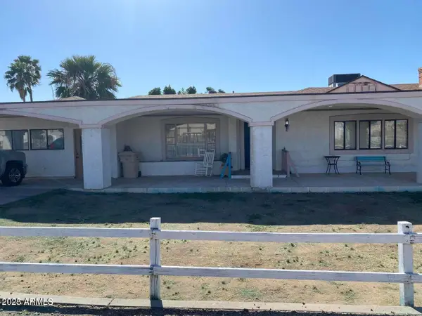 5604 N 67th Avenue, Glendale, AZ 85301