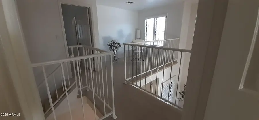 475 S Seawynds Boulevard, Gilbert, AZ 85233 - Image #2