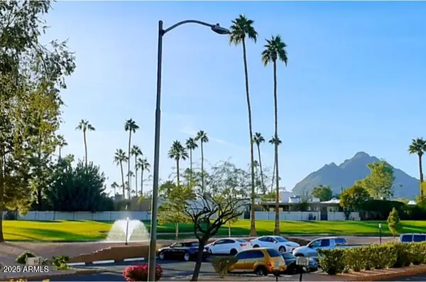 7970 E Camelback Road #209, Scottsdale, AZ 85251