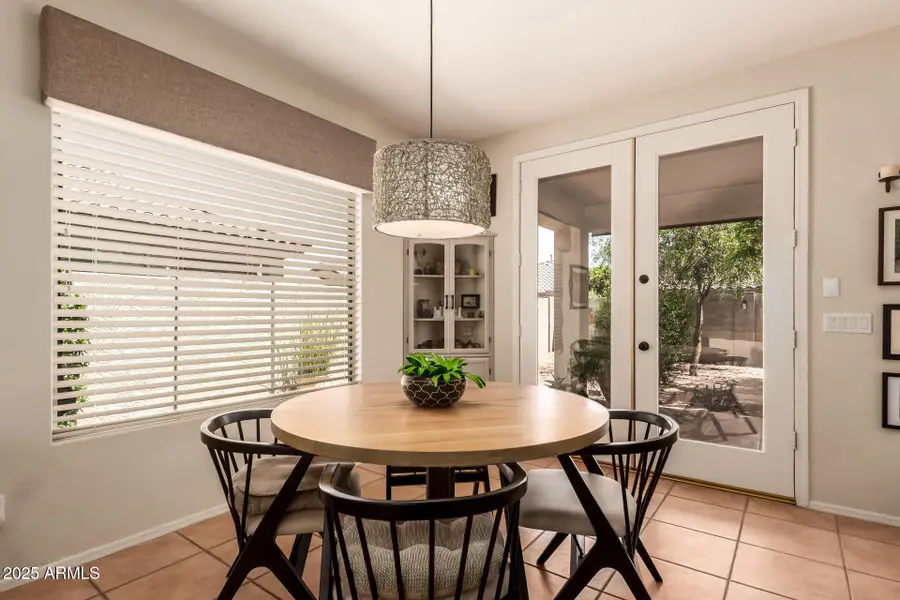 7617 E Desert Honeysuckle Drive, Gold Canyon, AZ 85118 - Image #3