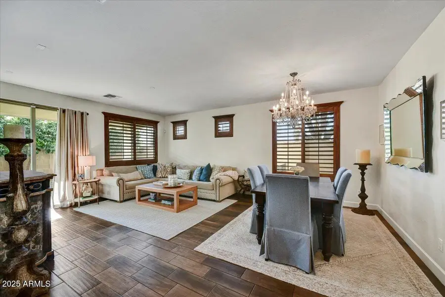 7 E Laurie Lane, Phoenix, AZ 85020 - Image #2