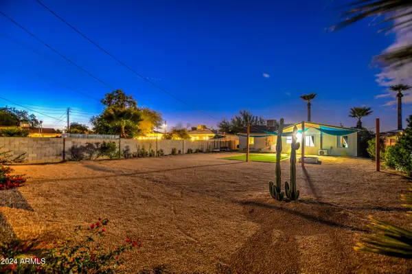 1635 W Roma Avenue, Phoenix, AZ 85015
