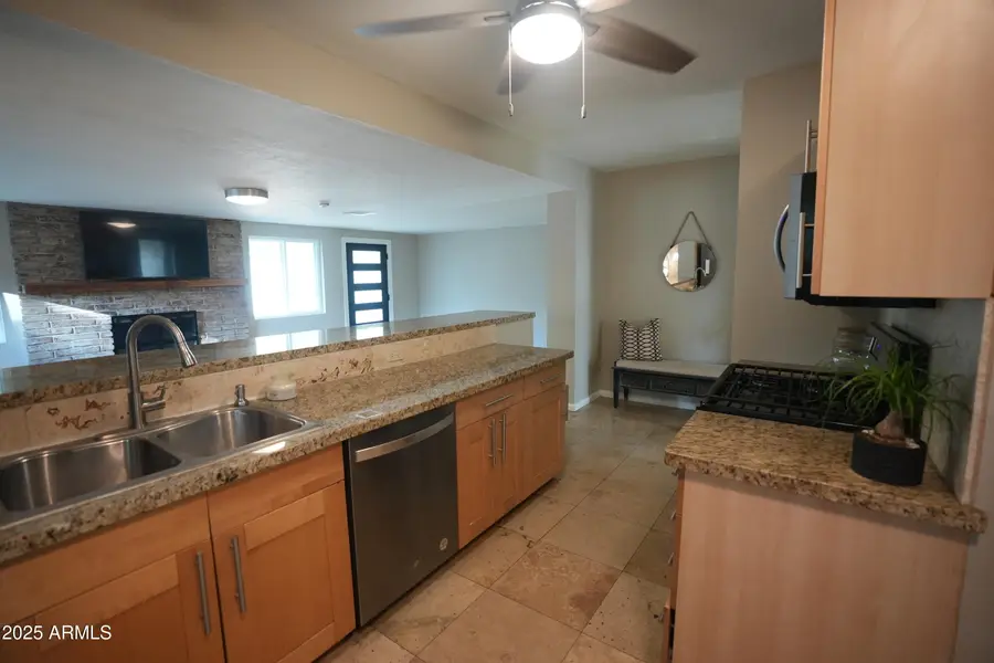3526 E Piccadilly Road, Phoenix, AZ 85018 - Image #2