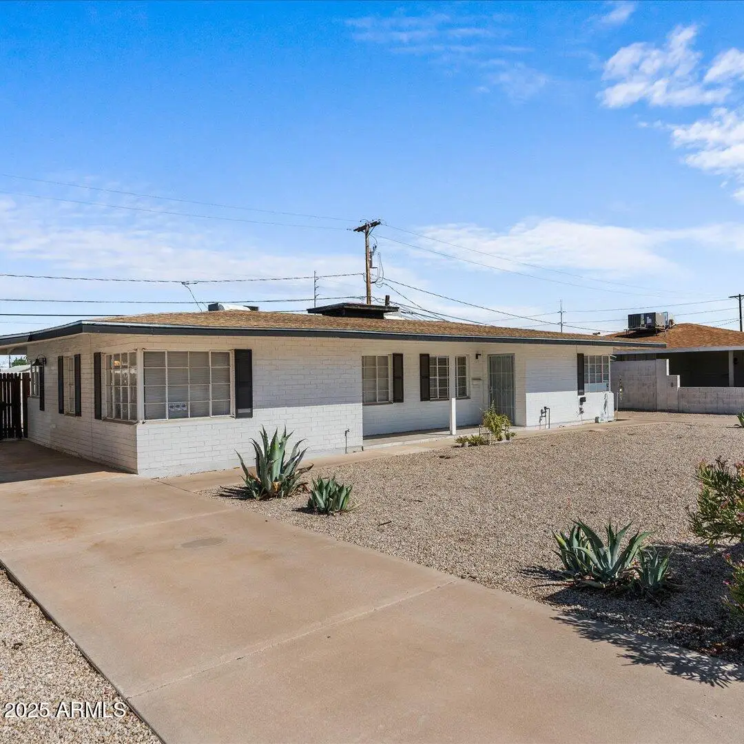 449 N Drew Street E, Mesa, AZ 85201 - Image #1