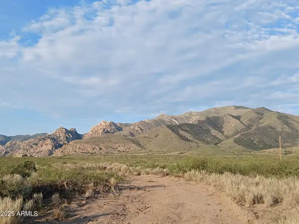 TBD W Dreamcatcher Way, Cochise, AZ 85606