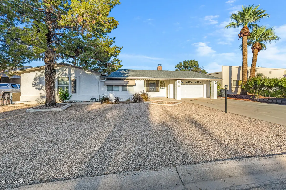 635 S Edgewater Drive, Mesa, AZ 85208 - Image #1