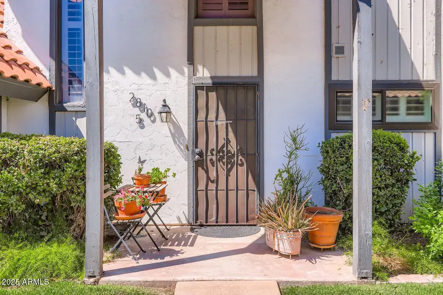 2810 E Glenrosa Avenue #5, Phoenix, AZ 85016 - Image #2