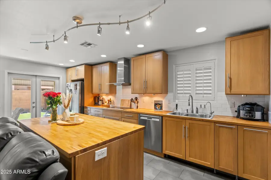 15649 N 29th Place, Phoenix, AZ 85032 - Image #2